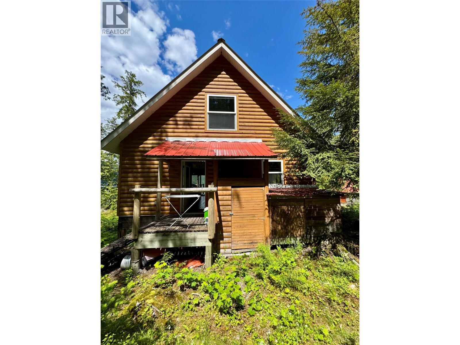 Back Entrance - Lot 4 Pete Martin Bay, Sicamous, BC - Outdoor