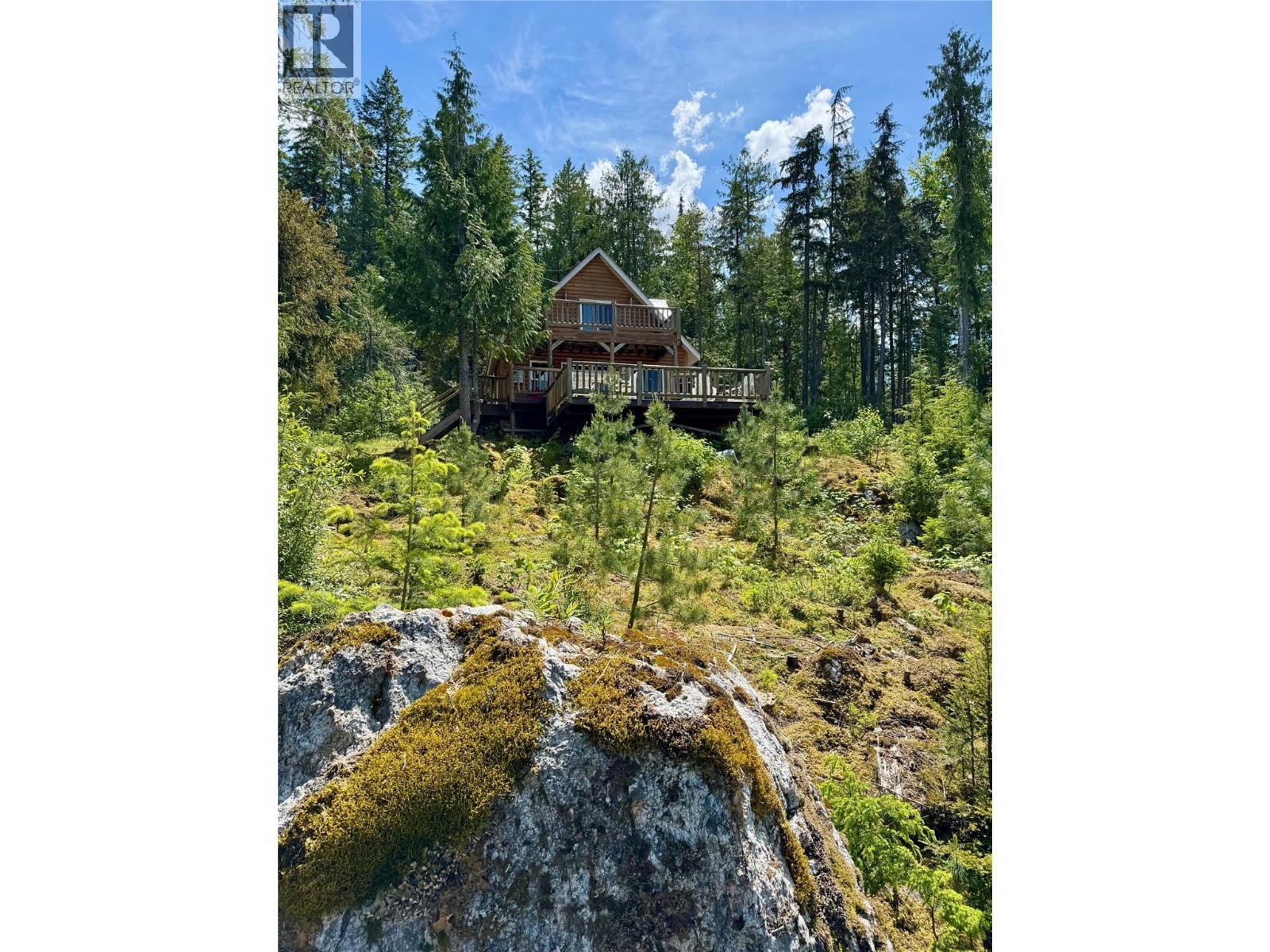 Lot 4 Pete Martin Bay, Sicamous, BC - Outdoor