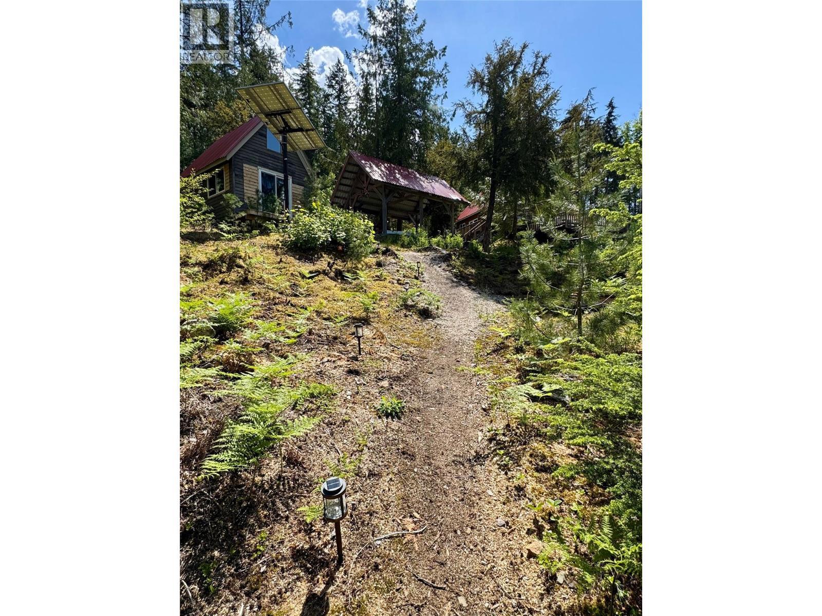 Lot 4 Pete Martin Bay, Sicamous, BC - Outdoor