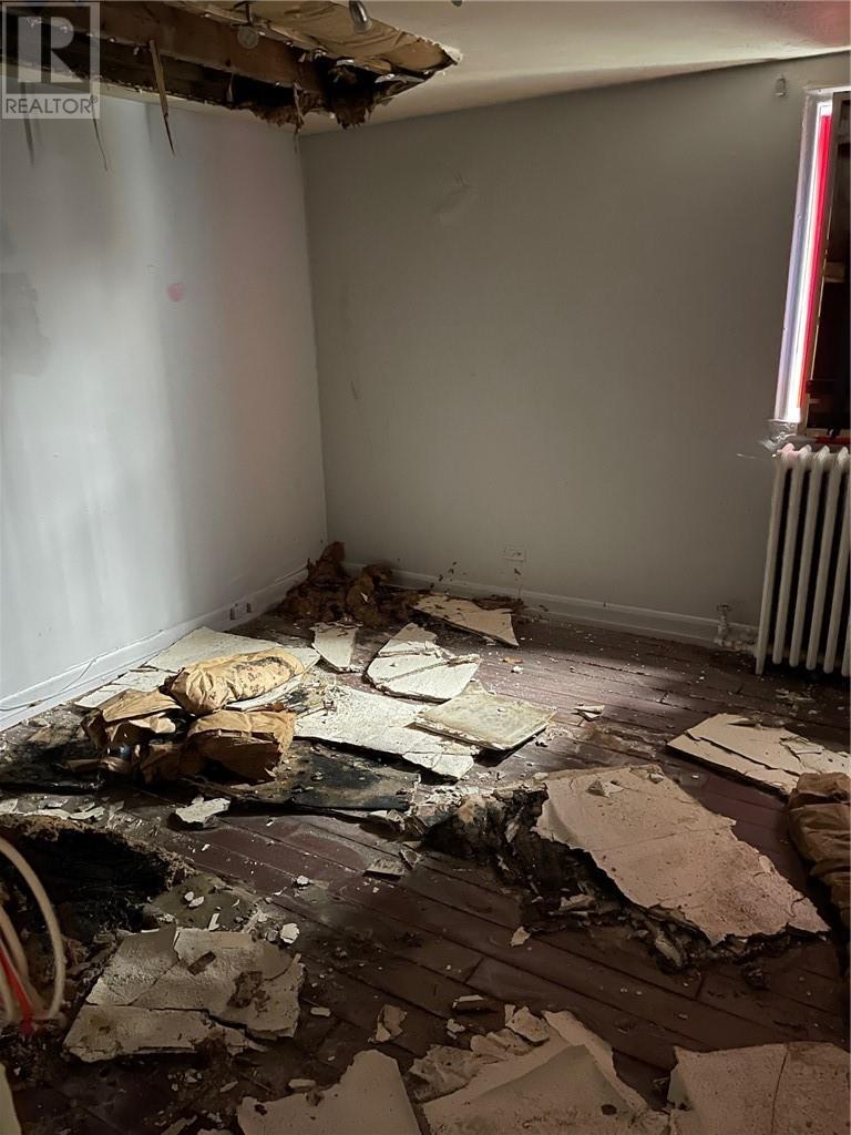 407 Dupont Street, Greater Sudbury, ON - Indoor