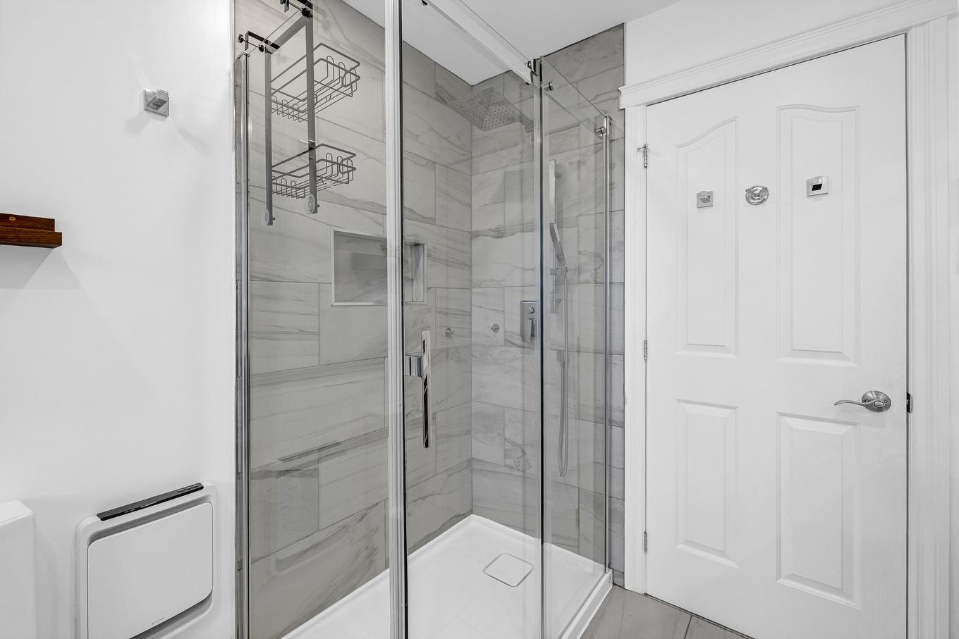 Salle de bains - 3075 Rue Michaud, Brossard, QC - Indoor Photo Showing Bathroom