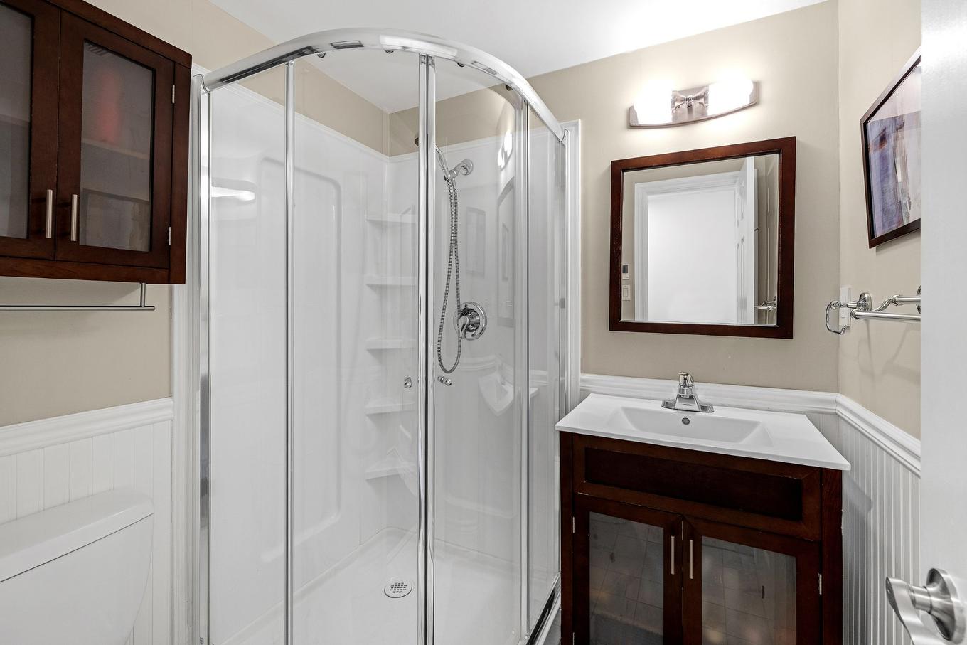 Salle de bains - 3075 Rue Michaud, Brossard, QC - Indoor Photo Showing Bathroom