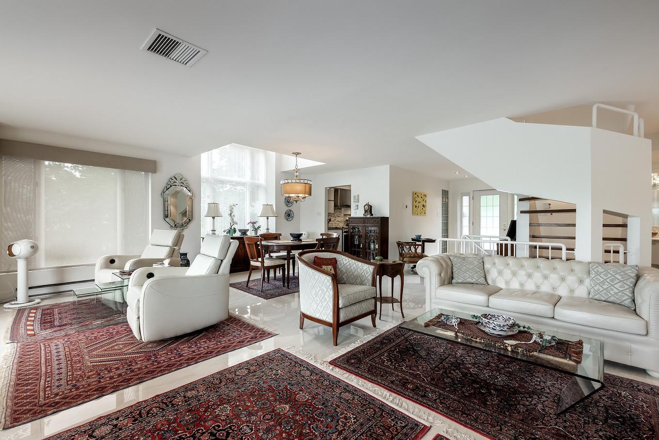 Living room - 1Z Av. Sauriol, Laval (Laval-Des-Rapides), QC