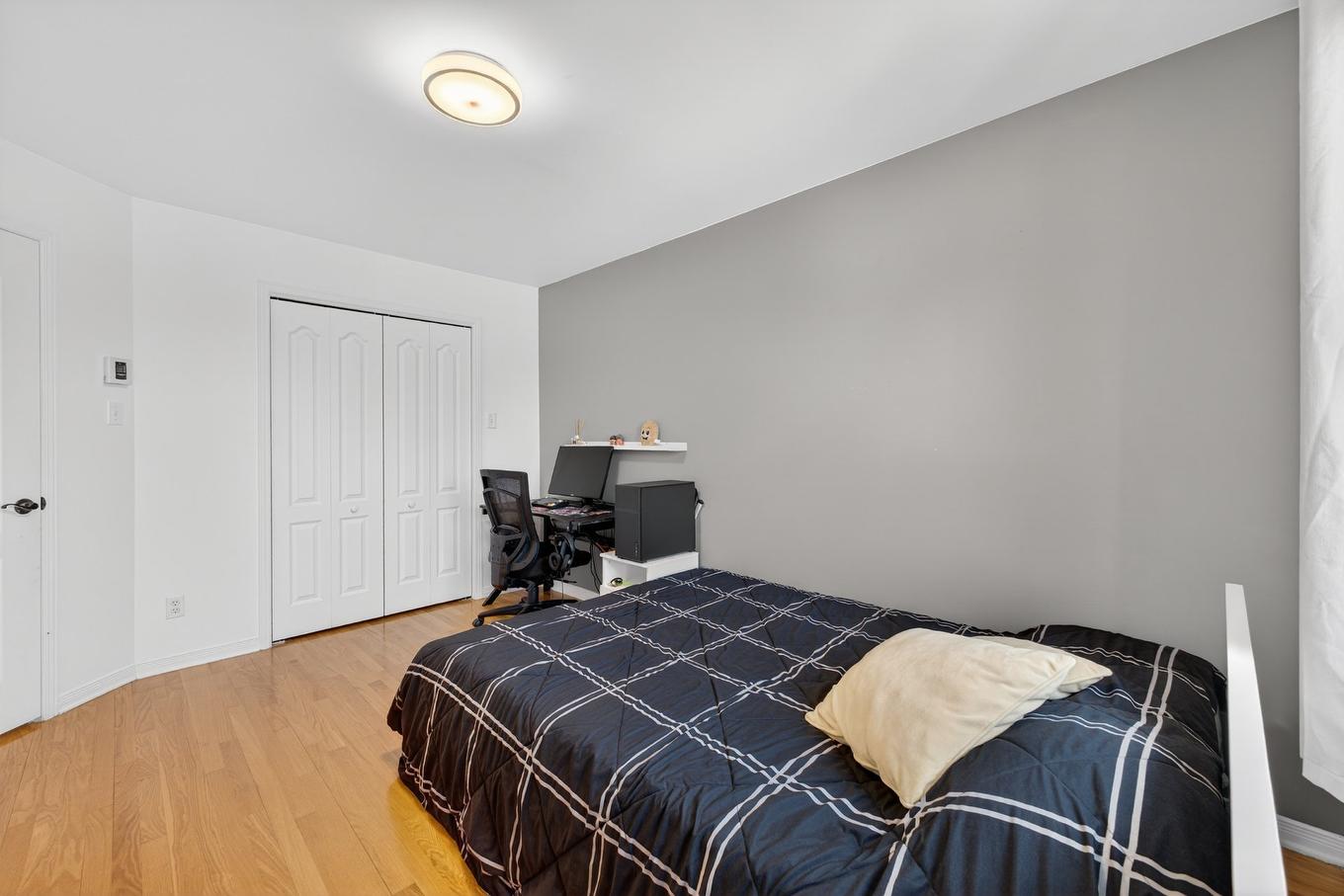 Chambre à coucher - 50 Rue De La Seine, Candiac, QC - Indoor Photo Showing Bedroom