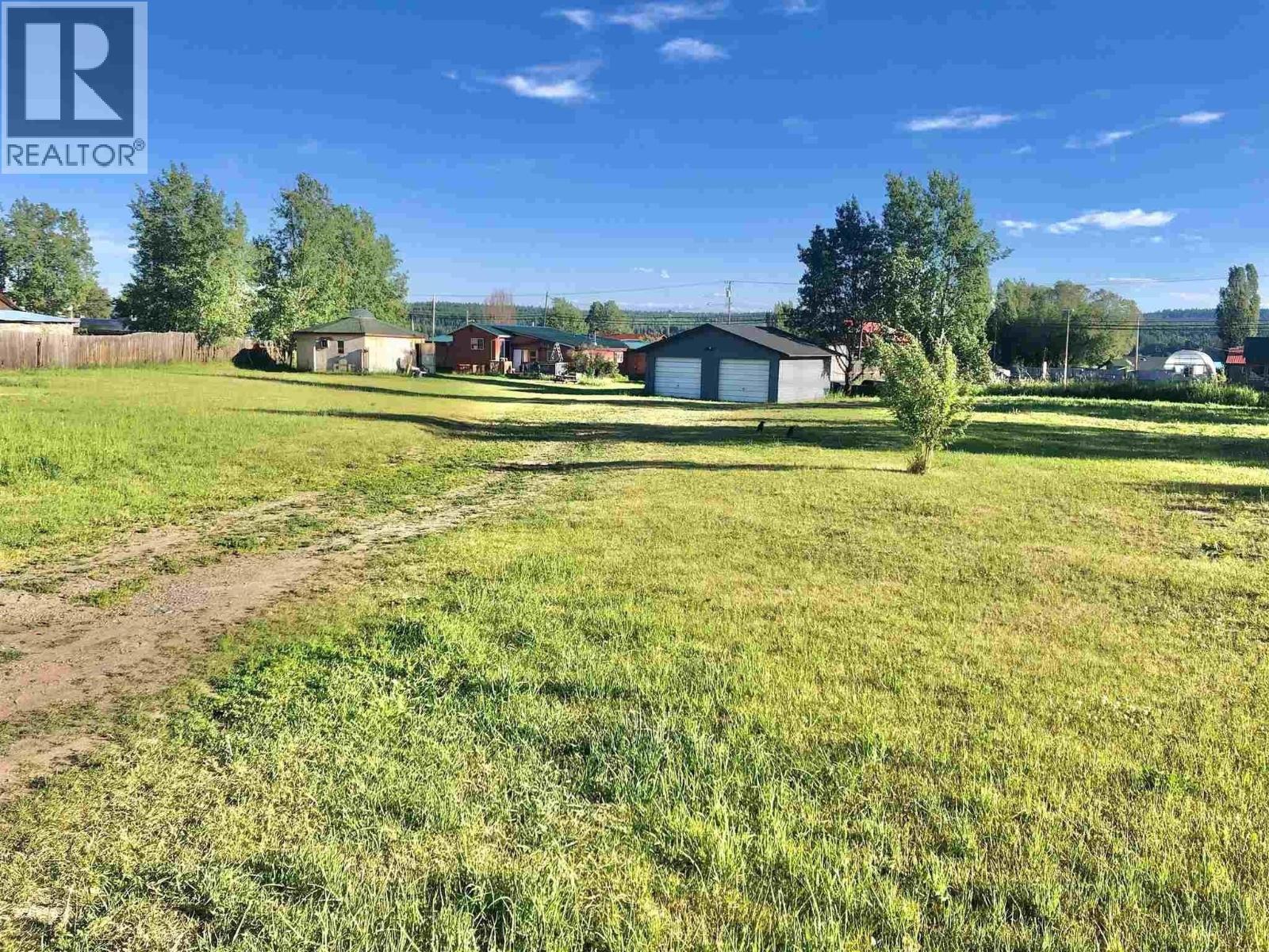 Lot 1 Clarke Avenue, Lac La Hache, BC