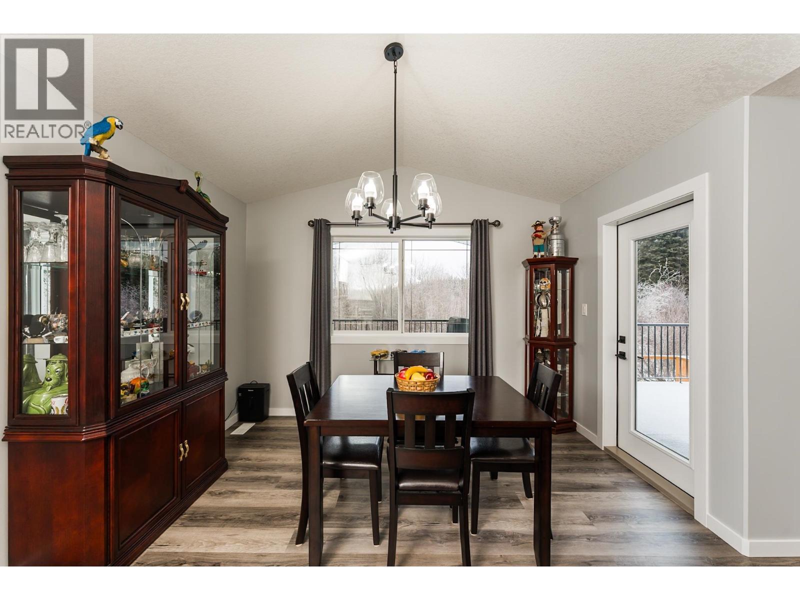 5488 Venta Drive, Prince George, BC - Indoor Photo Showing Dining Room