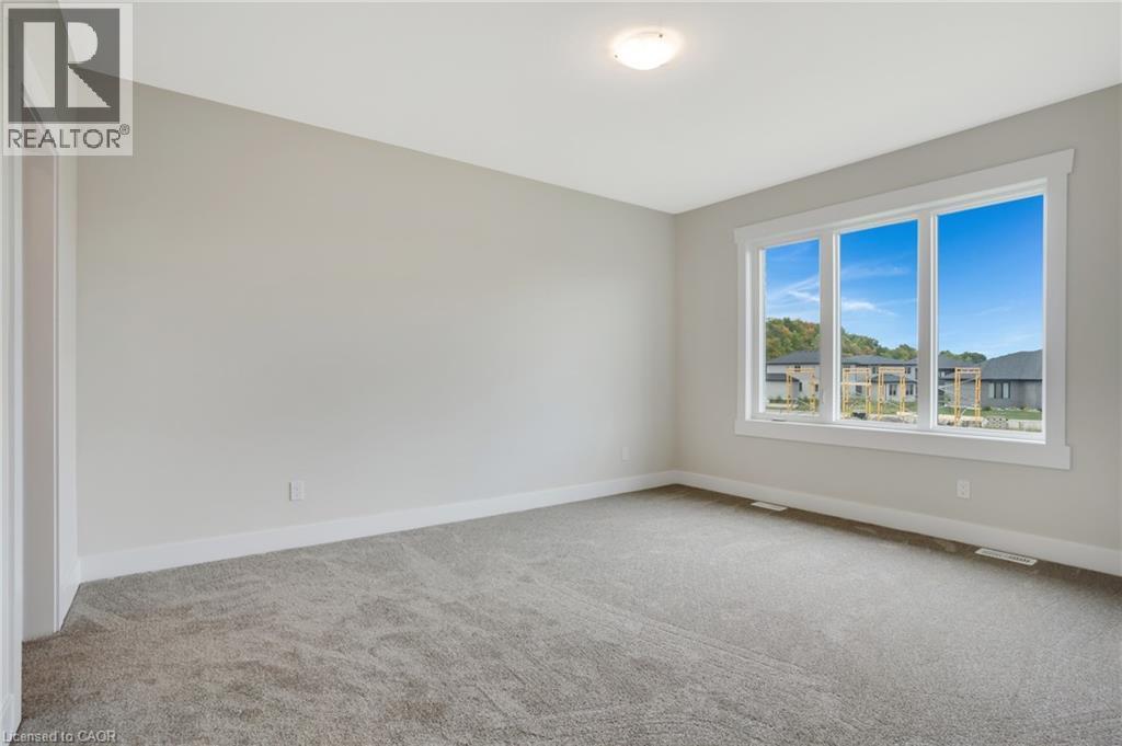 24 Moon Crescent, Cambridge, ON - Indoor Photo Showing Other Room