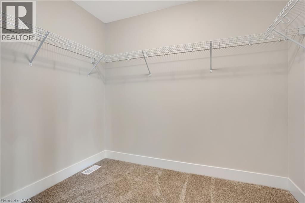 24 Moon Crescent, Cambridge, ON - Indoor With Storage