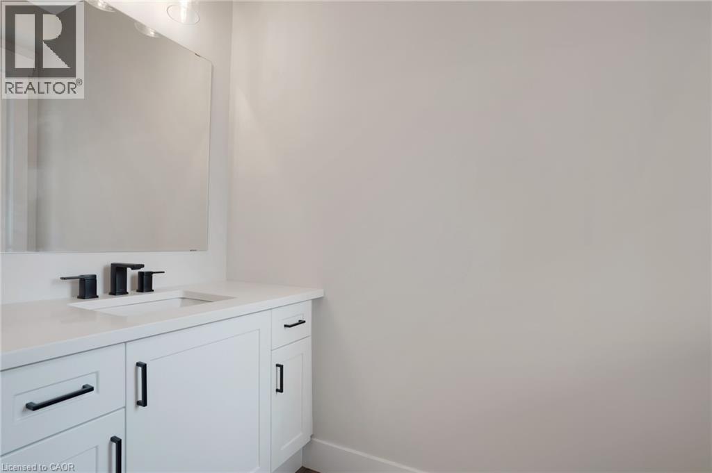 24 Moon Crescent, Cambridge, ON - Indoor Photo Showing Other Room