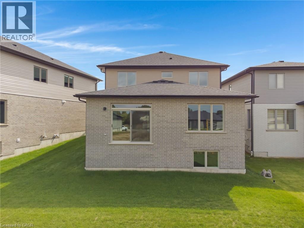 24 Moon Crescent, Cambridge, ON - Outdoor With Exterior