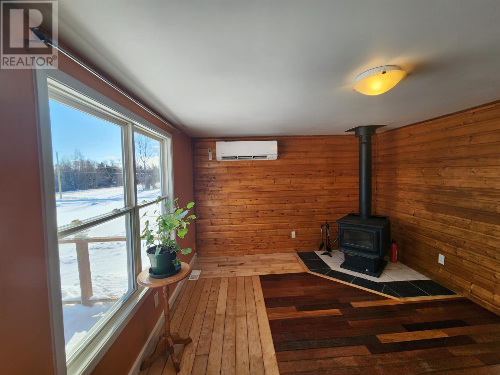 1003 Rte 17A, Cambridge, PE - Indoor Photo Showing Other Room