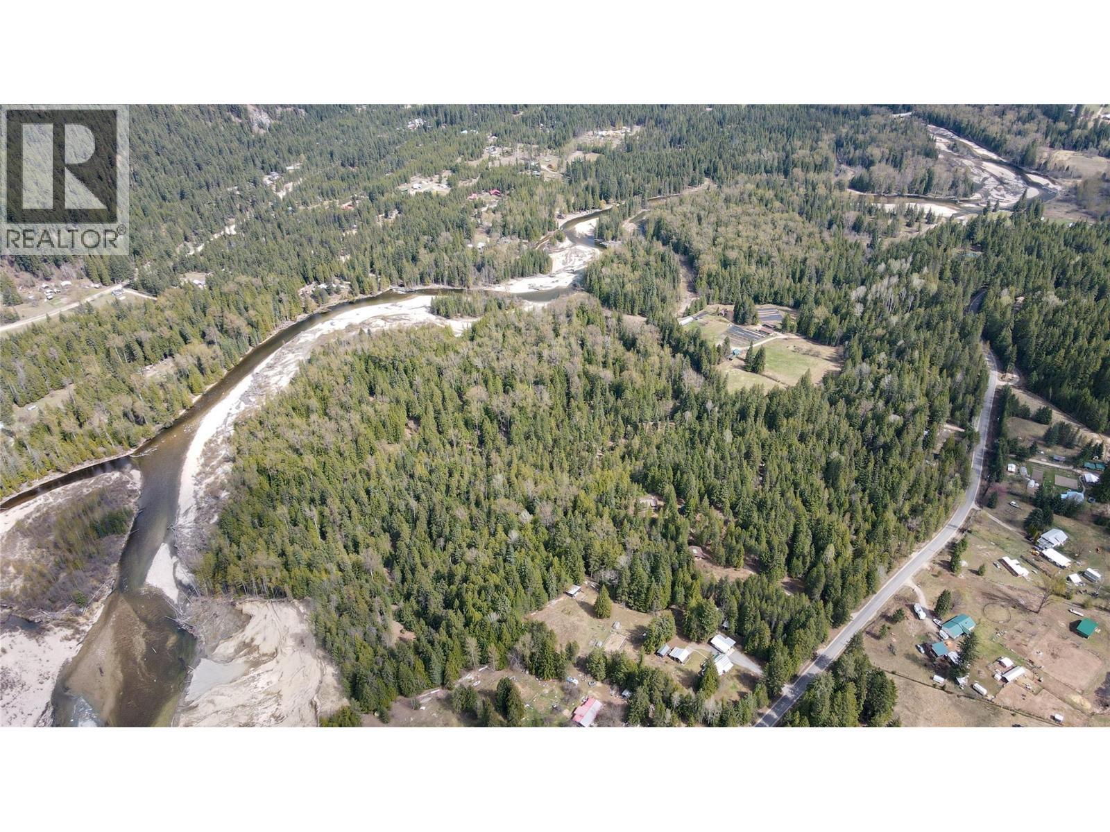 4144 Passmore Upper Road, Winlaw, BC