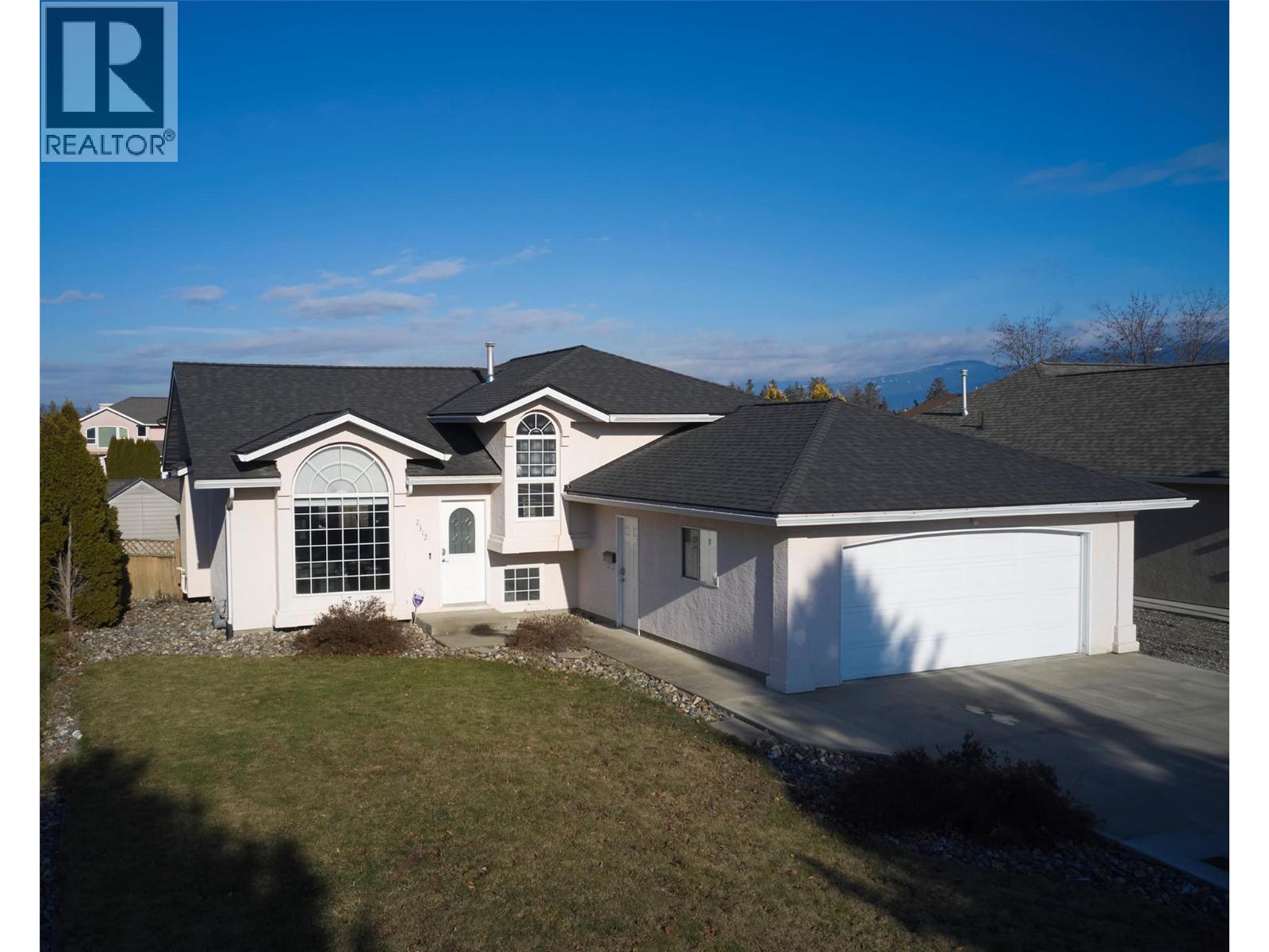 2312 Hunter Avenue, Armstrong, BC - Outdoor