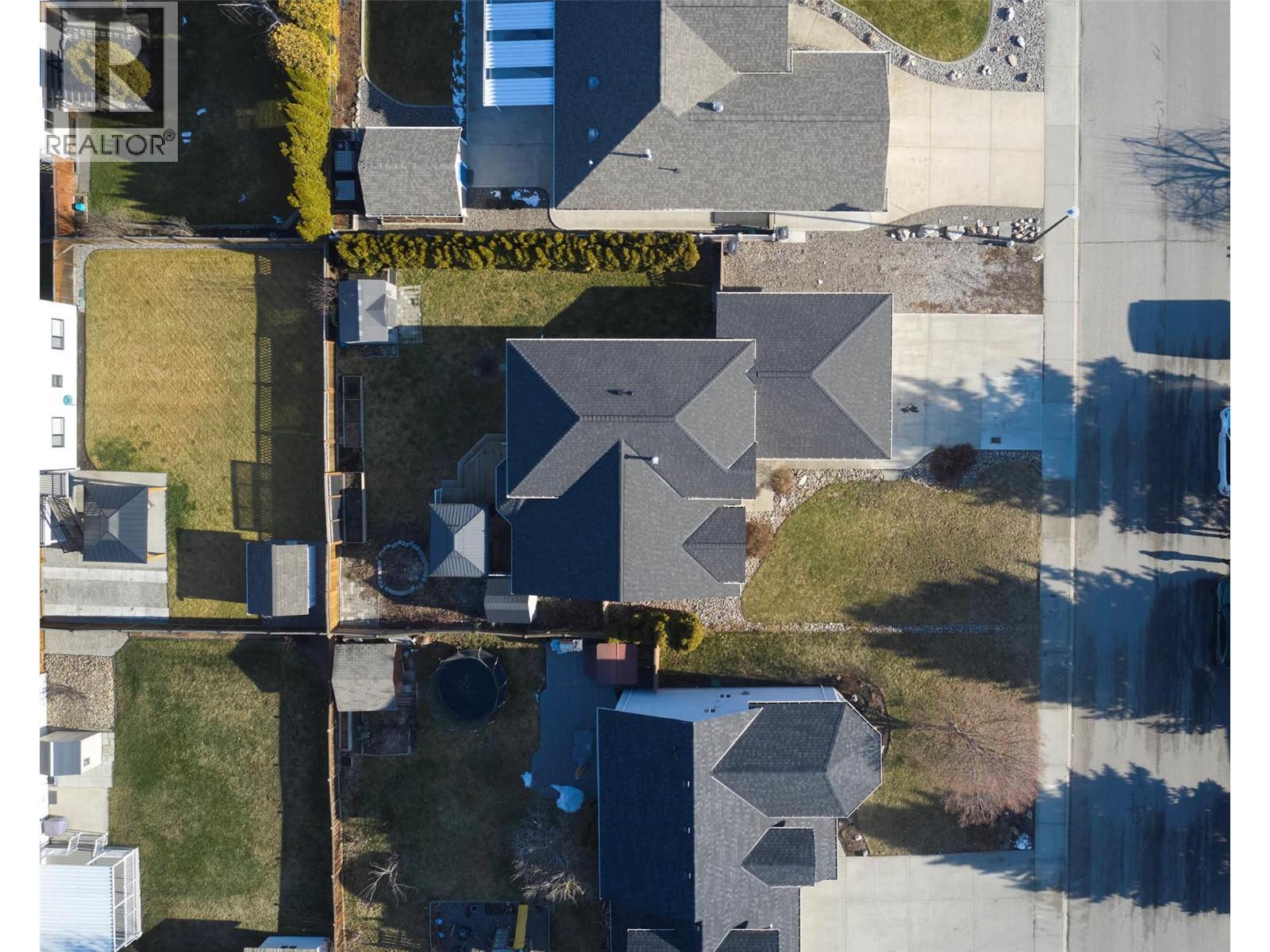 2312 Hunter Avenue, Armstrong, BC -