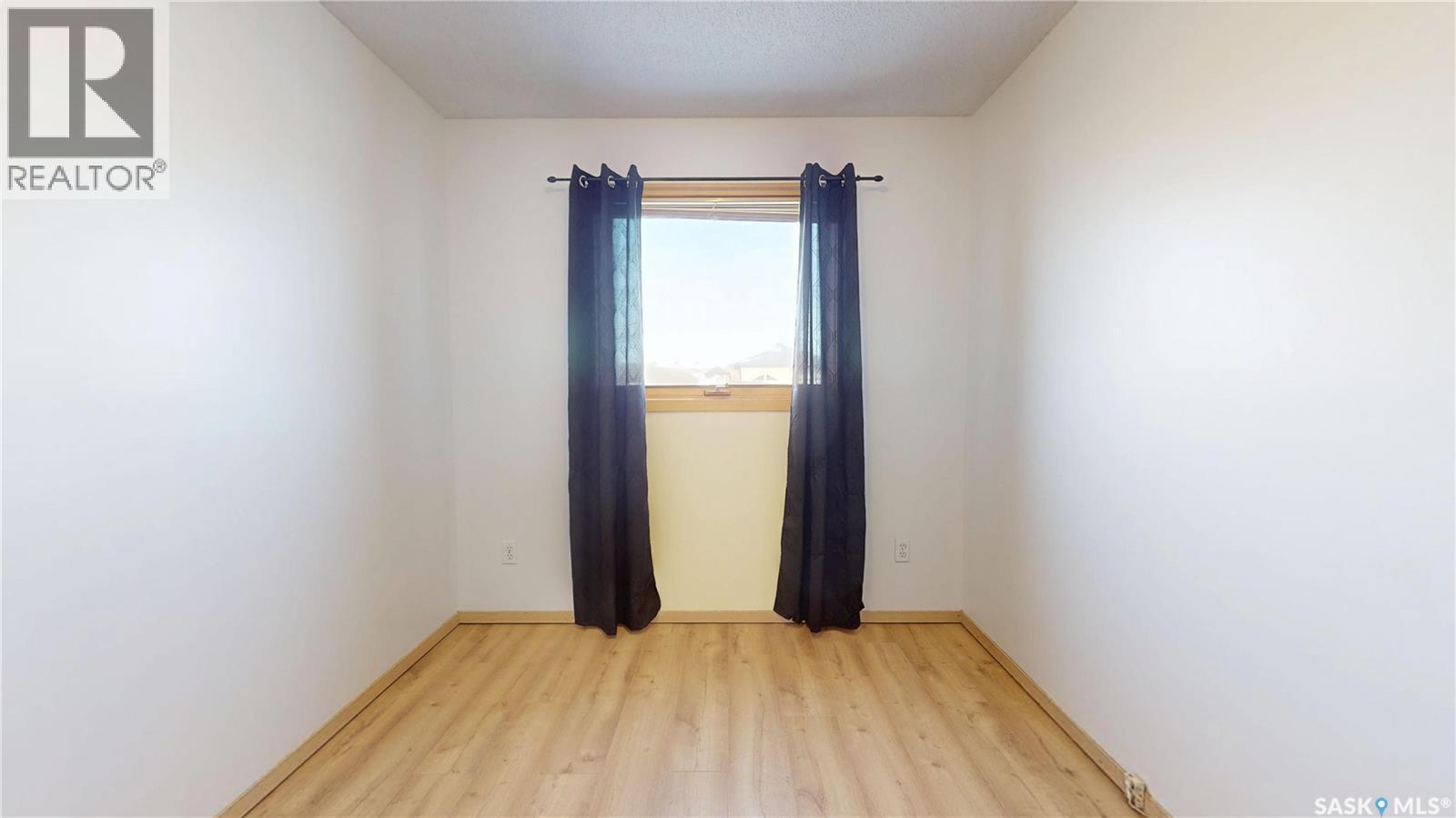3876 7Th Avenue E, Regina, SK - Indoor Photo Showing Other Room