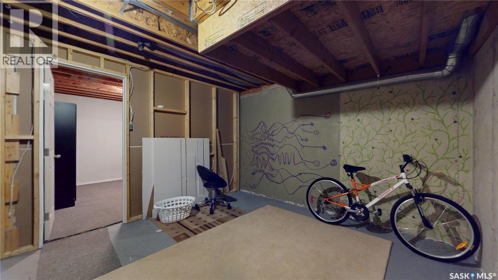 3876 7Th Avenue E, Regina, SK - Indoor