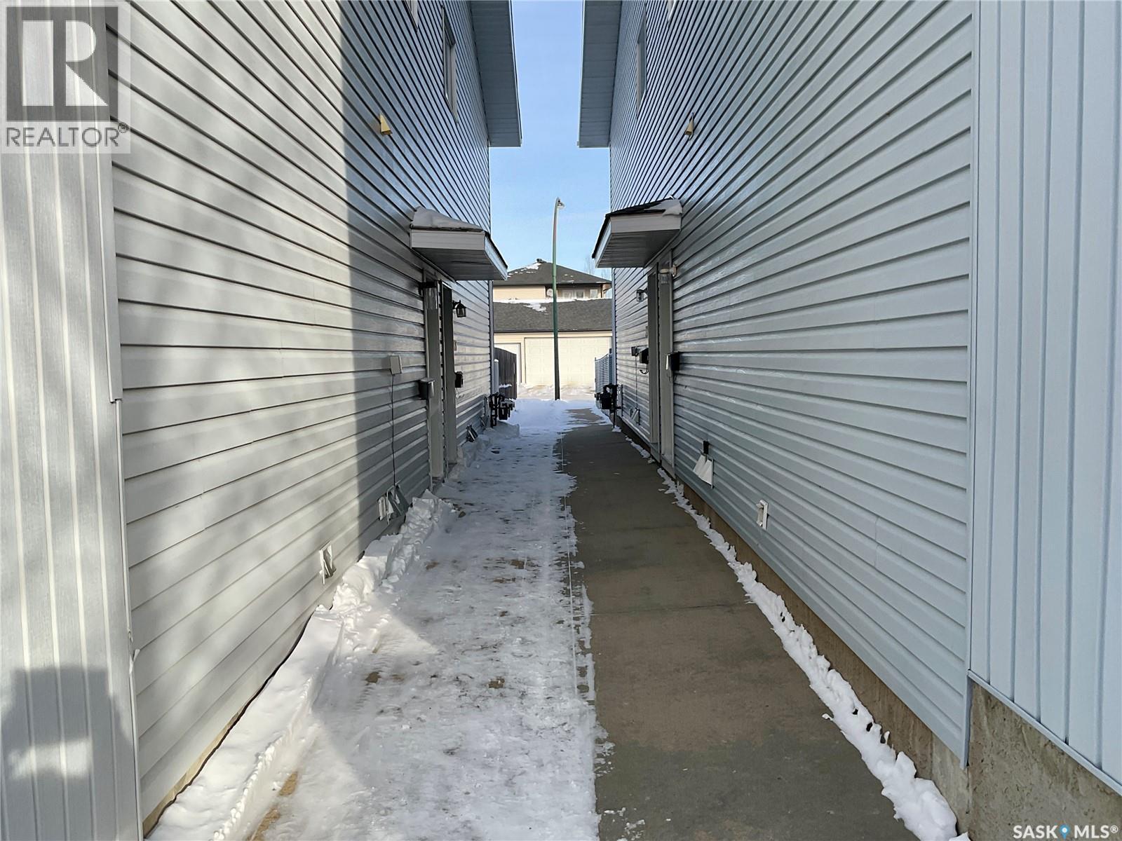 3876 7Th Avenue E, Regina, SK - Outdoor With Exterior