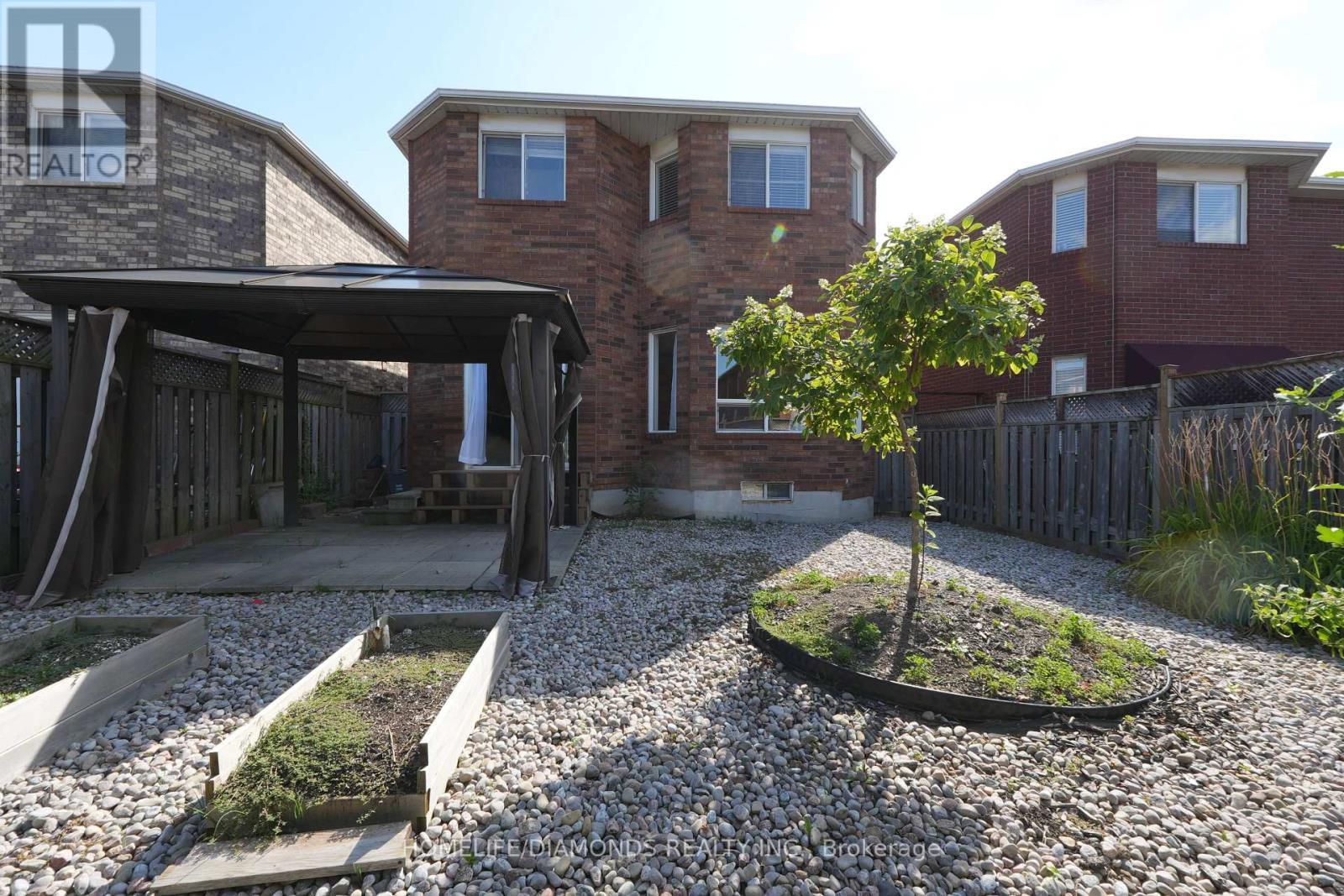 5267 Brookwood Court, Mississauga, ON - Outdoor