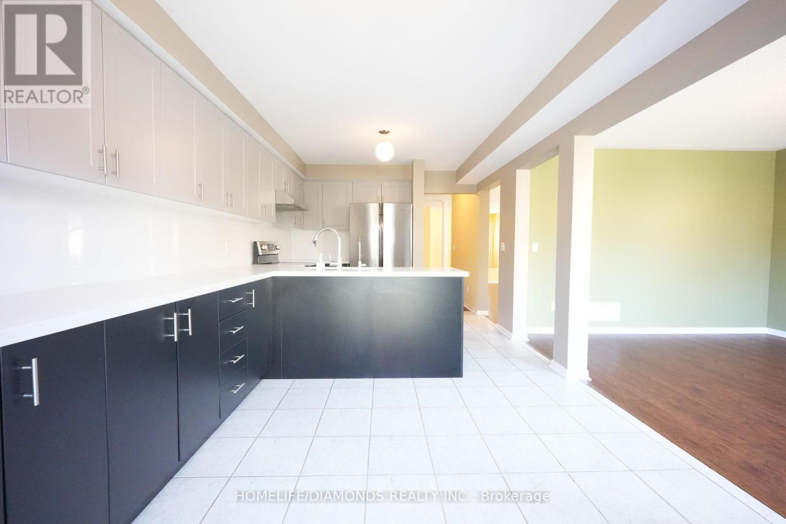 5267 Brookwood Court, Mississauga, ON - Indoor Photo Showing Kitchen