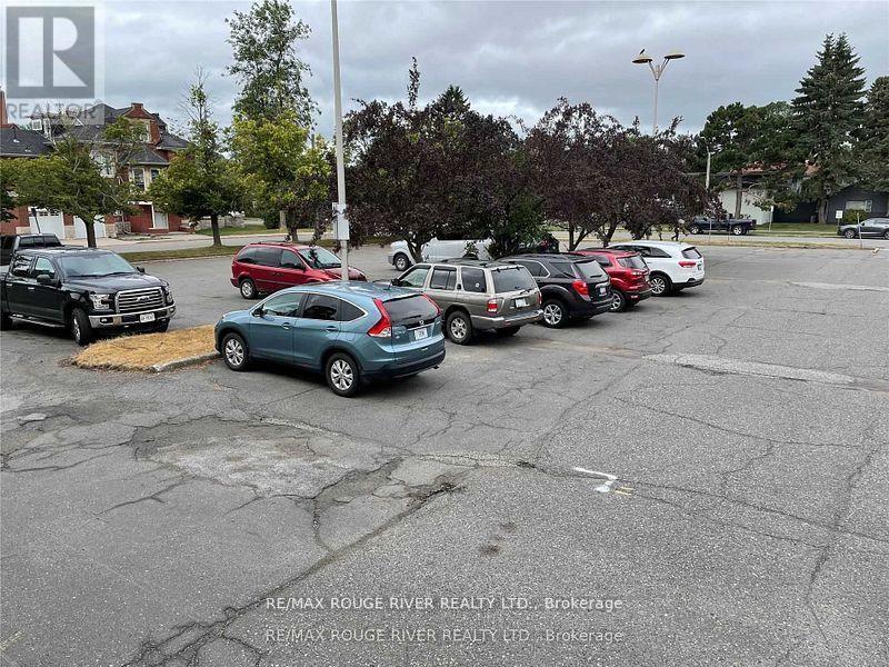 325 Archibald Street S, Thunder Bay, ON - Outdoor