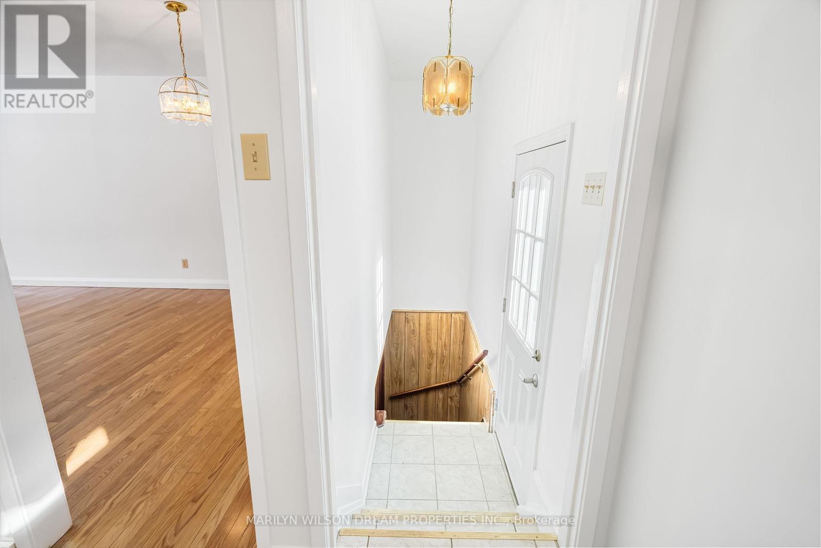 18 Virgil Road, Ottawa, ON - Indoor Photo Showing Other Room