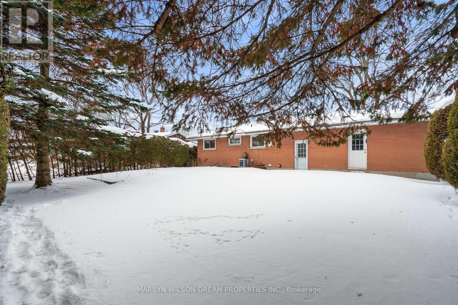 18 Virgil Road, Ottawa, ON - Outdoor