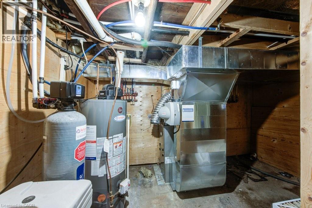 83 Oxford Street, Woodstock, ON - Indoor Photo Showing Basement