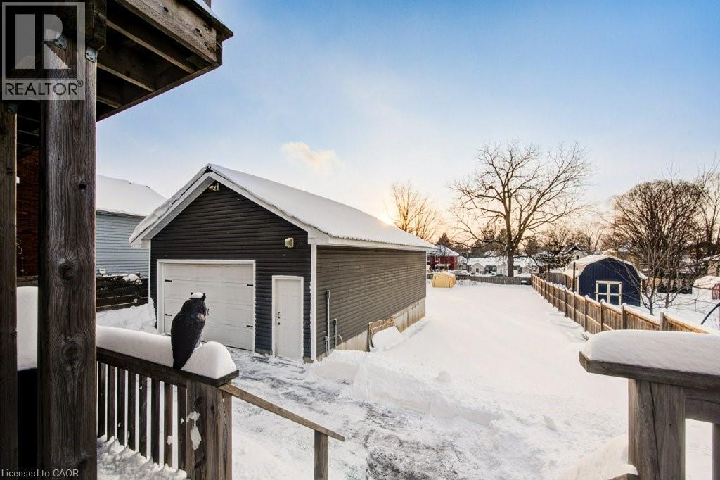 83 Oxford Street, Woodstock, ON - Outdoor With Exterior