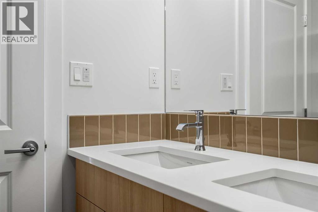 202, 550 Seton Circle Se, Calgary, AB - Indoor Photo Showing Bathroom