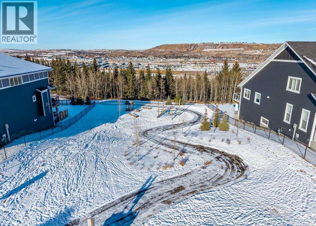 380 Rivercrest View, Cochrane, AB - Outdoor