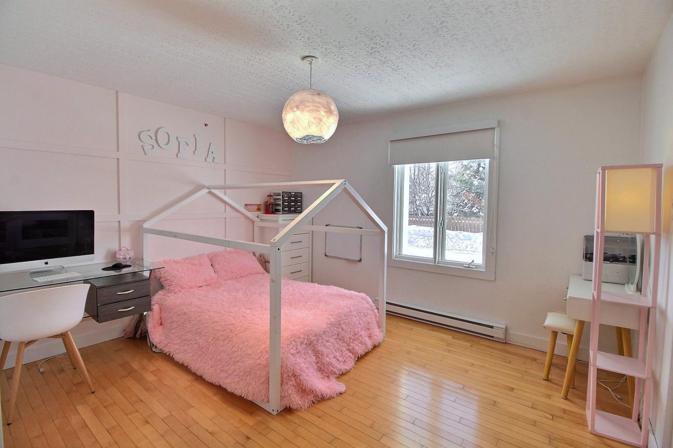 Bedroom - 1868 Place Cartman, Val-D'Or, QC - Indoor Photo Showing Bedroom