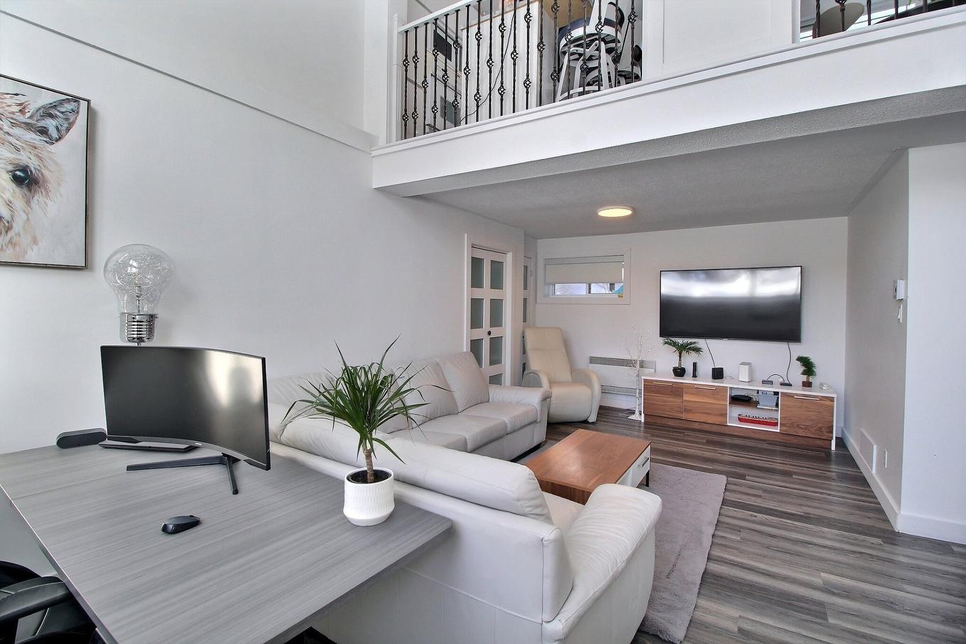 Living room - 1868 Place Cartman, Val-D'Or, QC - Indoor