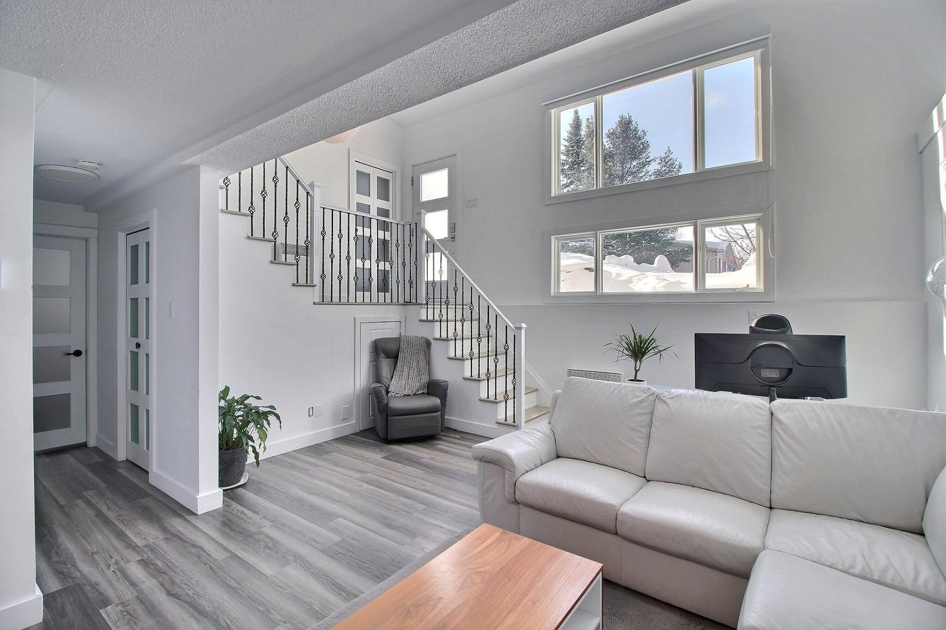 Living room - 1868 Place Cartman, Val-D'Or, QC - Indoor Photo Showing Living Room