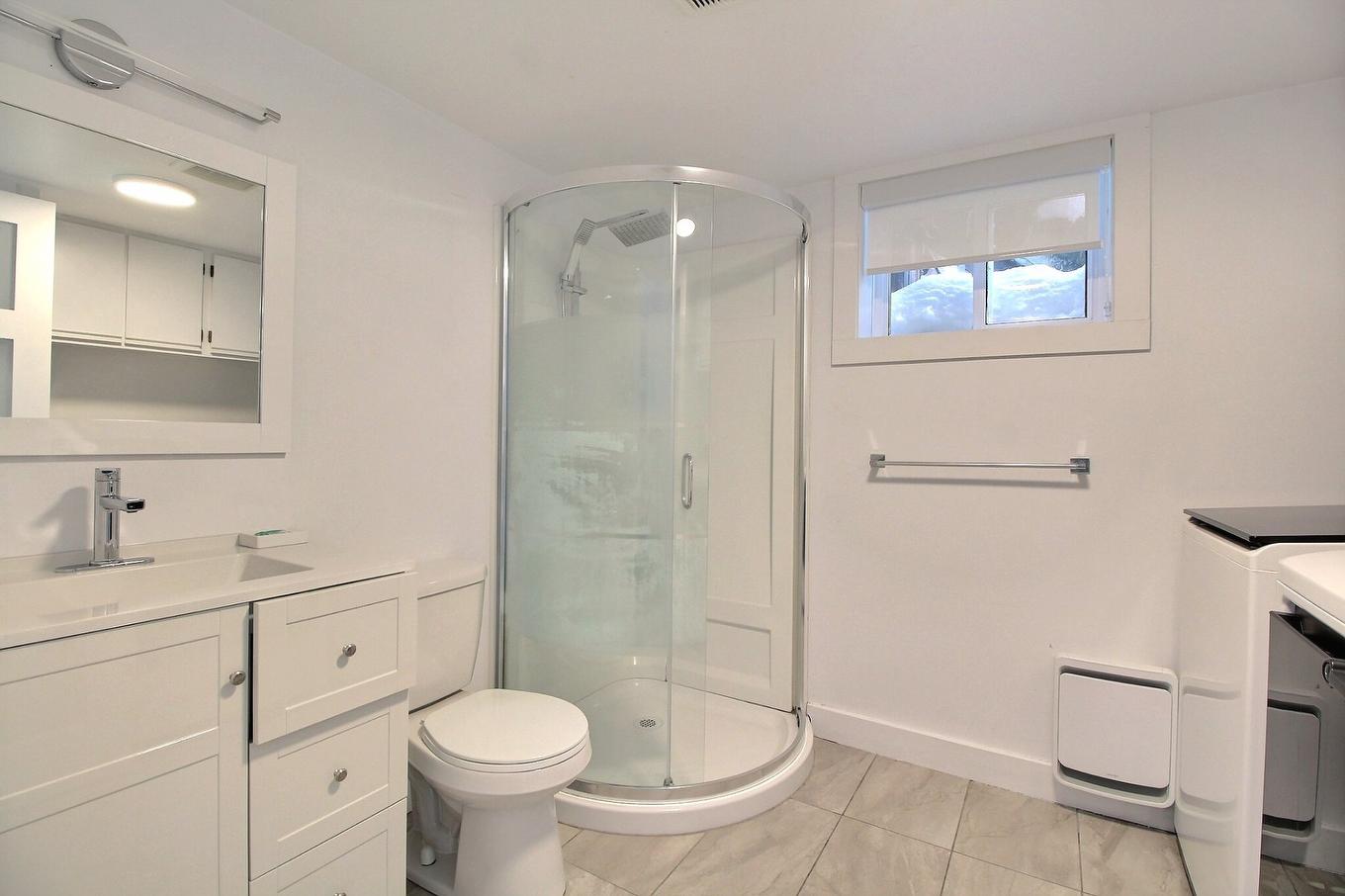 Bathroom - 1868 Place Cartman, Val-D'Or, QC - Indoor Photo Showing Bathroom