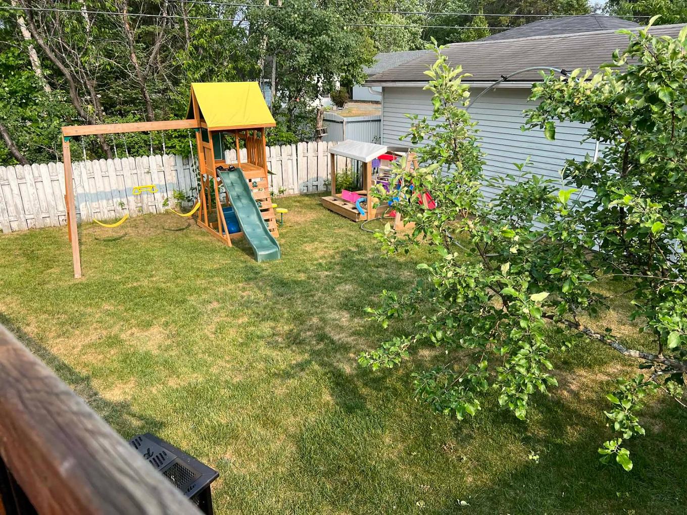 Backyard - 1868 Place Cartman, Val-D'Or, QC - Outdoor