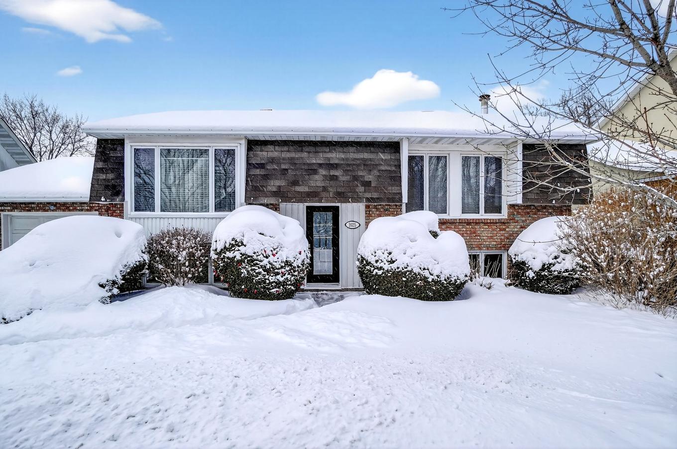 Façade - 2625 Av. De La Volière, Laval (Sainte-Rose), QC - Outdoor