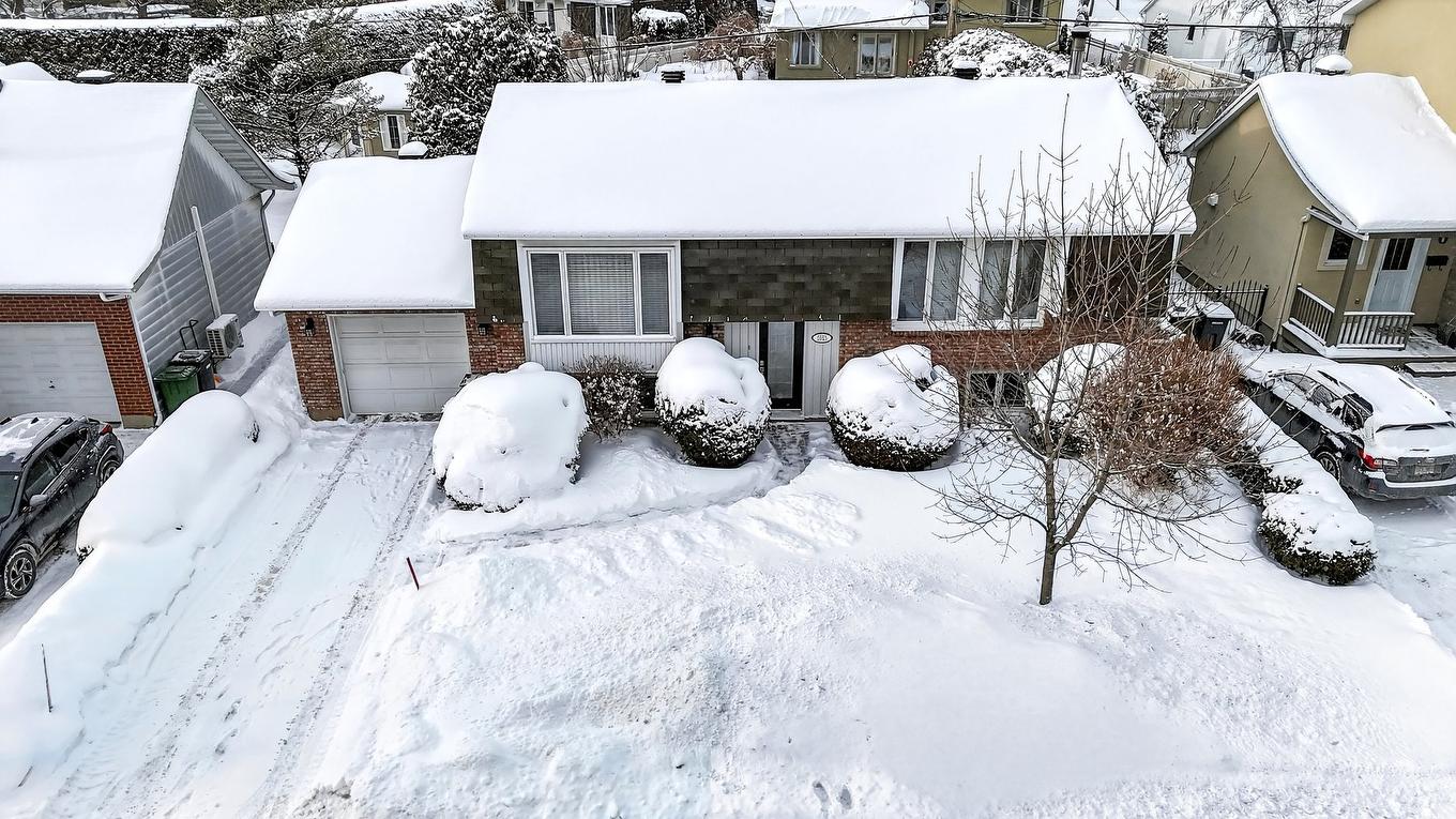 Photo aérienne - 2625 Av. De La Volière, Laval (Sainte-Rose), QC - Outdoor