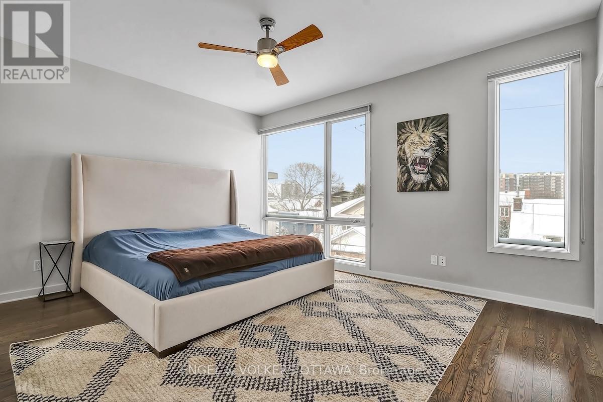 32 Sims Avenue, Ottawa, ON - Indoor Photo Showing Bedroom