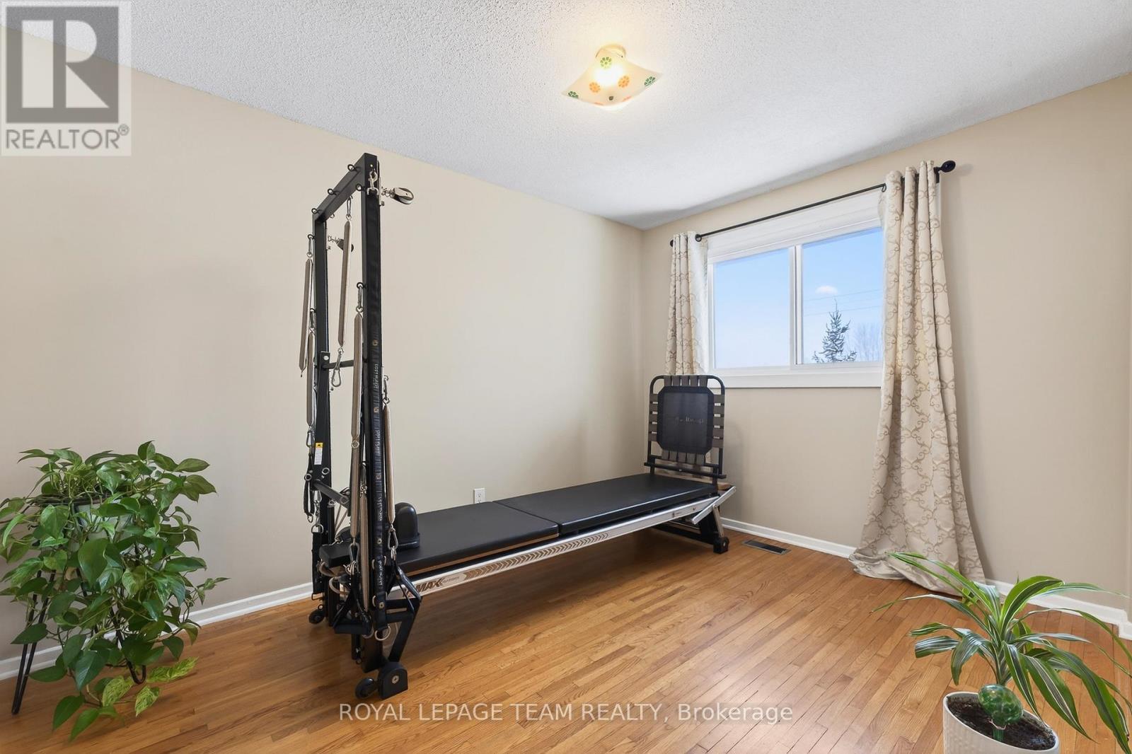 2690 Hickson Crescent, Ottawa, ON - Indoor