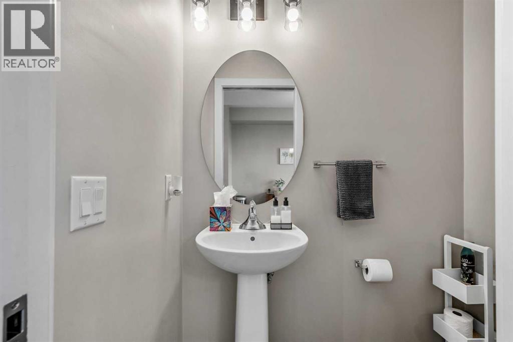 51 Redstone Circle Ne, Calgary, AB - Indoor Photo Showing Bathroom