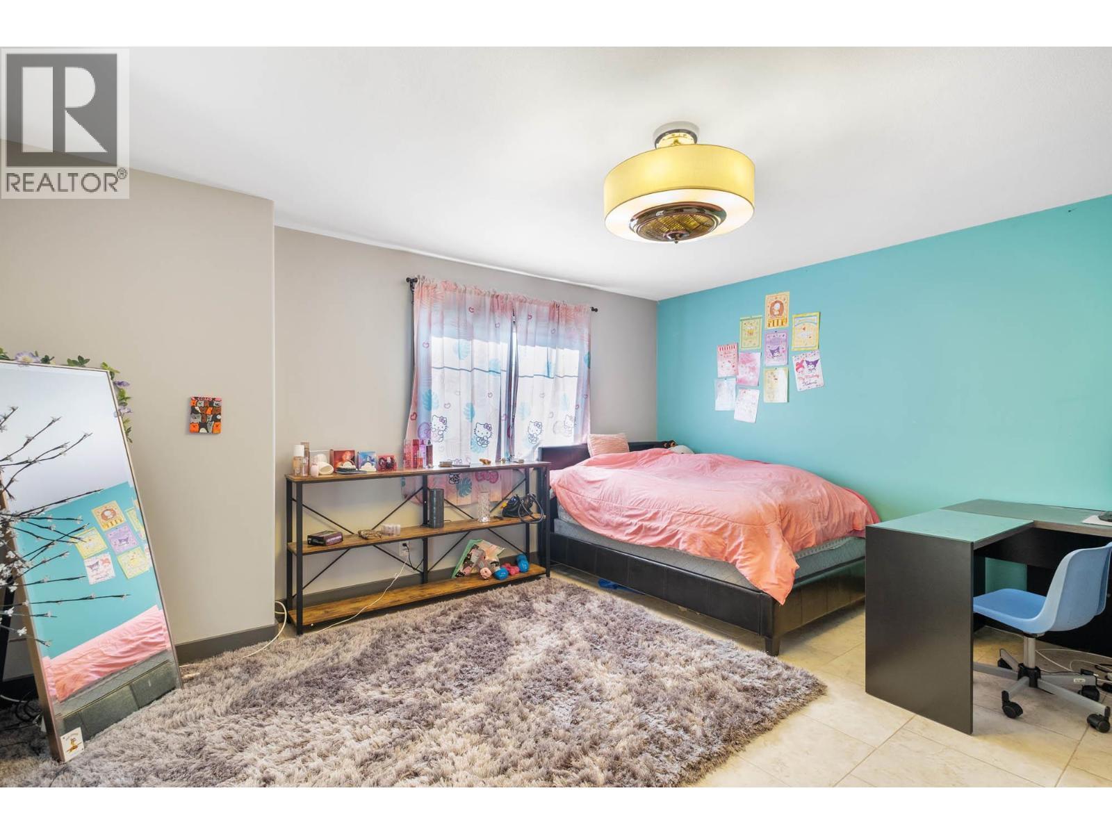 3284 Redecopp Court, Lake Country, BC - Indoor Photo Showing Bedroom