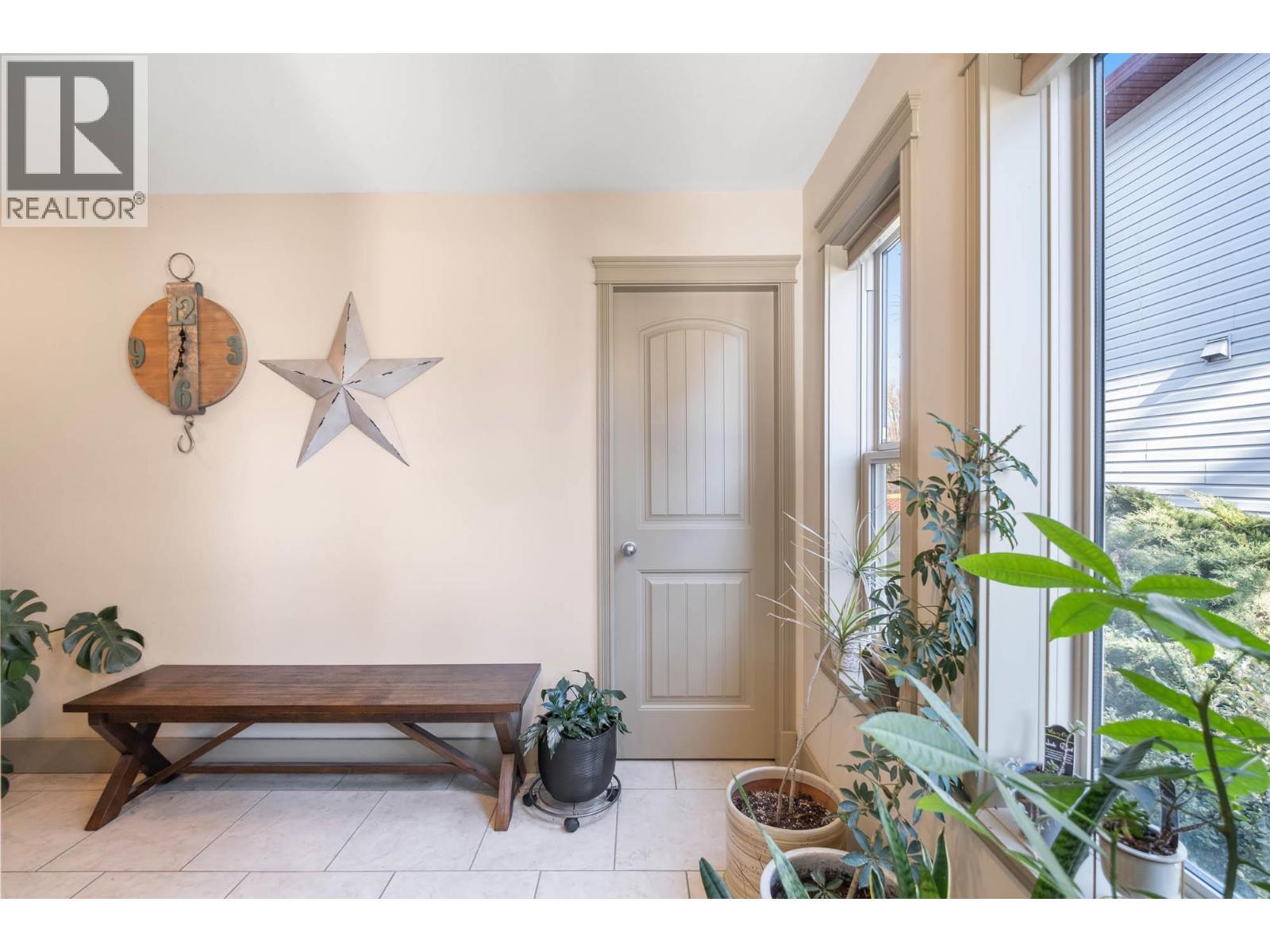 3284 Redecopp Court, Lake Country, BC - Indoor Photo Showing Other Room