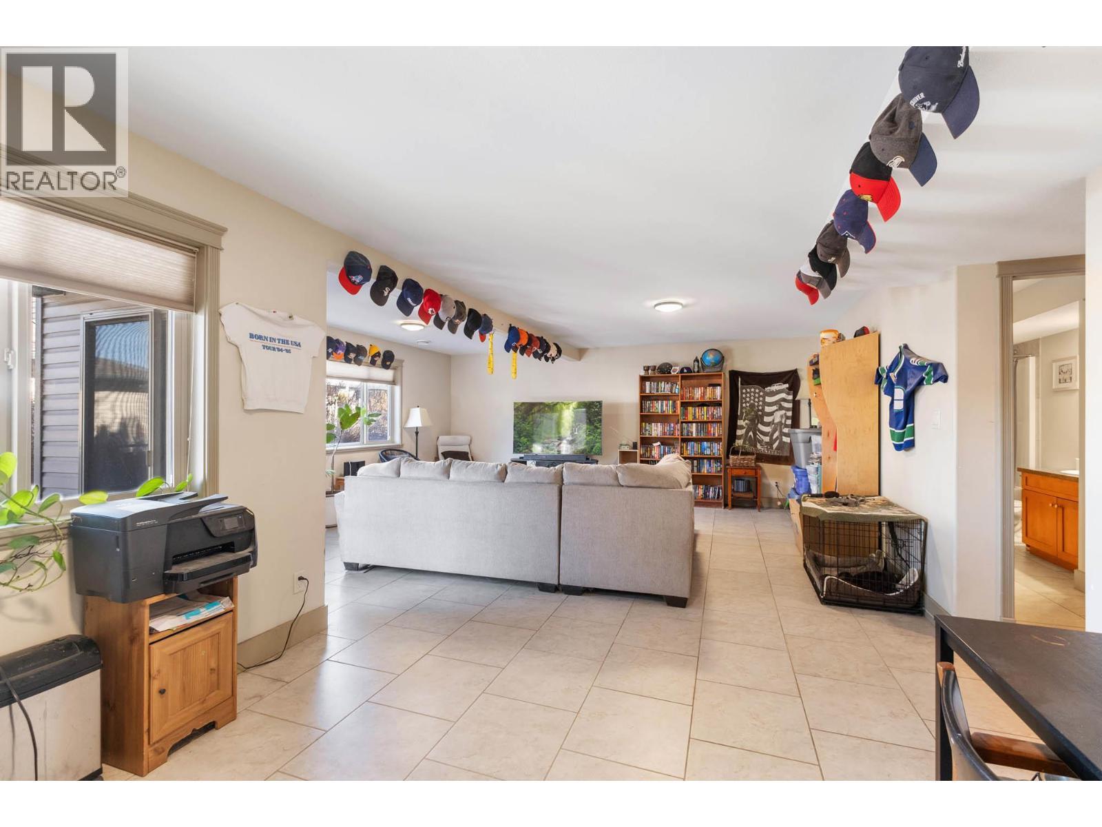 3284 Redecopp Court, Lake Country, BC - Indoor