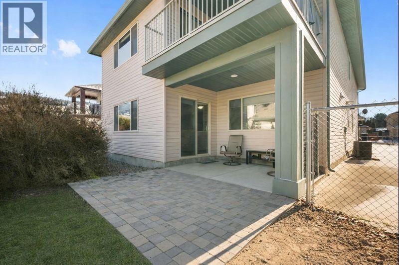 3284 Redecopp Court, Lake Country, BC - Outdoor With Exterior