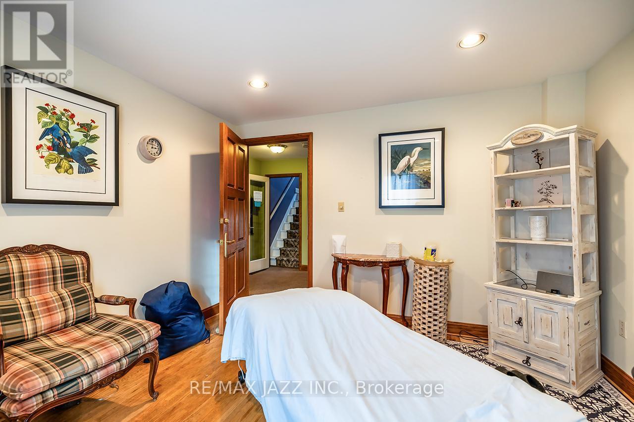 231 King Street E, Oshawa (Central), ON