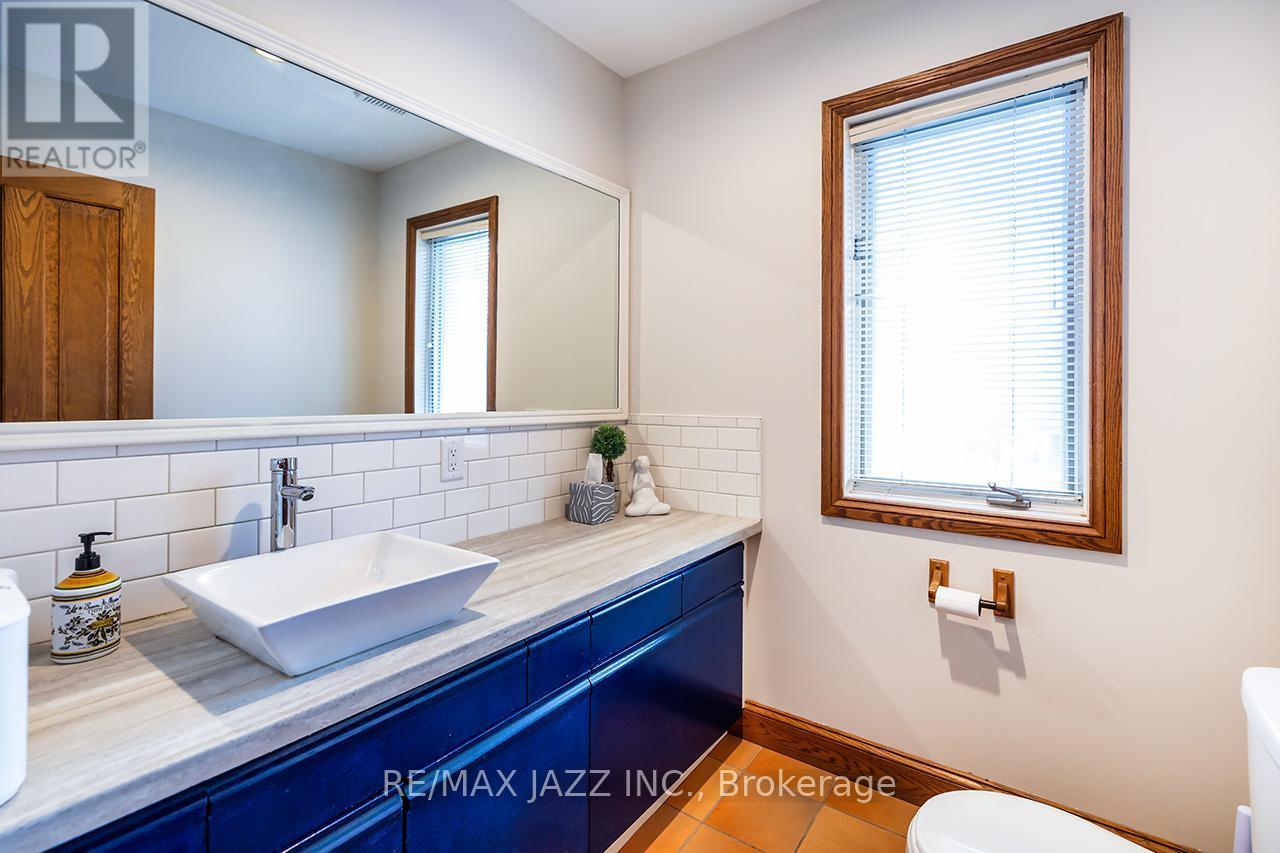 231 King Street E, Oshawa (Central), ON
