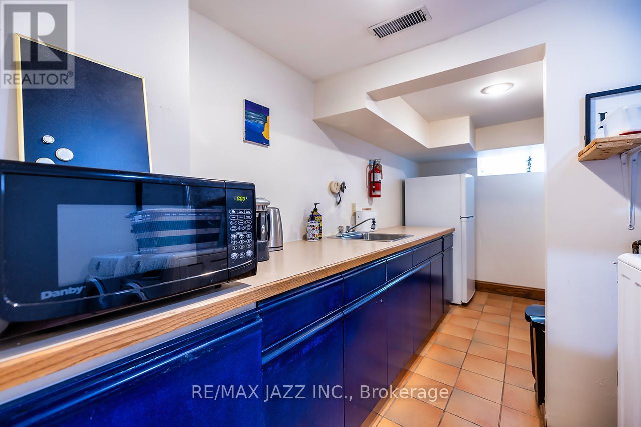 231 King Street E, Oshawa (Central), ON