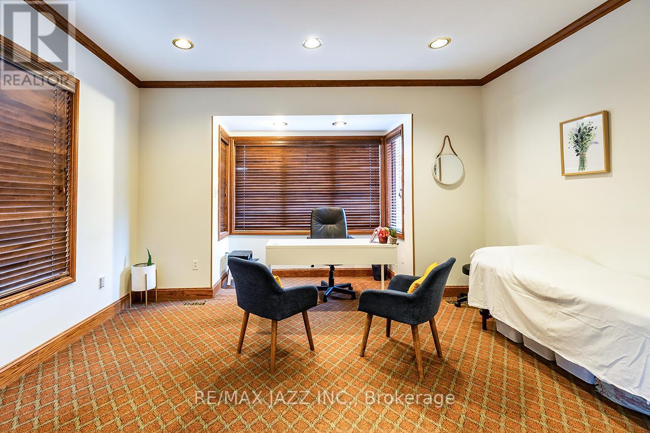 231 King Street E, Oshawa (Central), ON