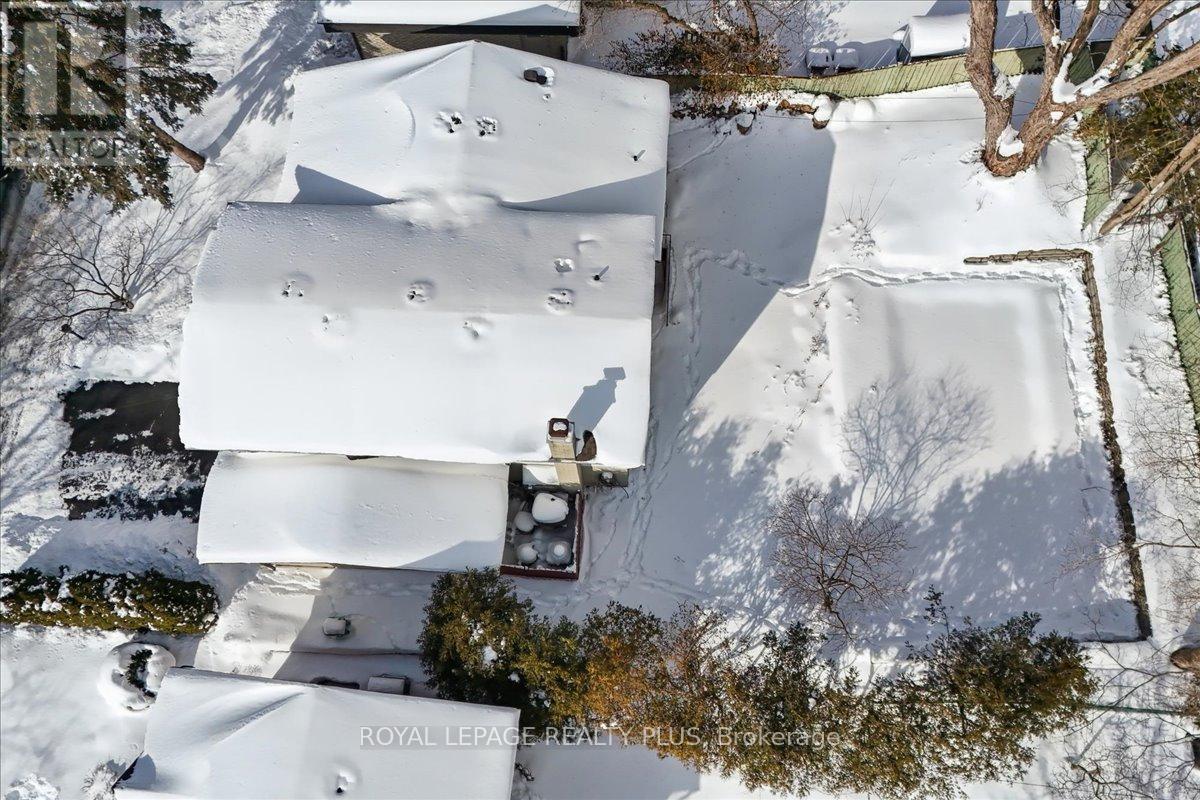 3655 Burnbrae Drive, Mississauga, ON - Outdoor With View