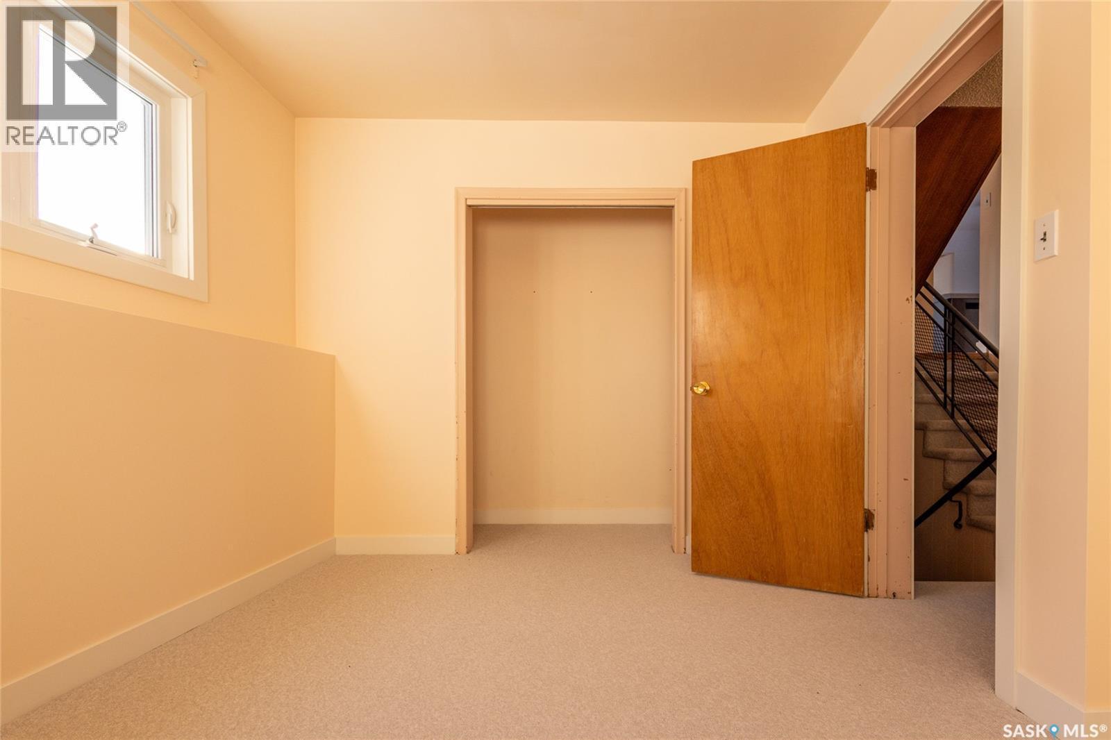 510 Bate Crescent, Saskatoon, SK - Indoor Photo Showing Other Room